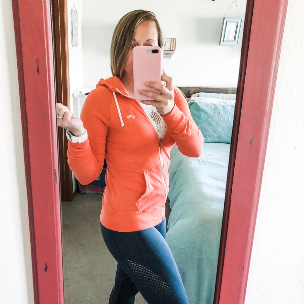 Ladies Nike Lightweight Zip Up